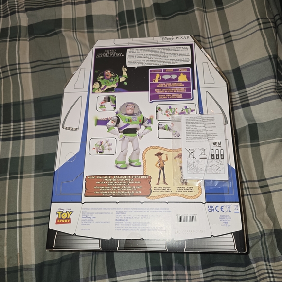 Buzz Lightyear Interactive Toy - Green, White, Purple - Picture 3 of 3